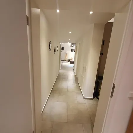- Nachtigall 1 * Bad Hersfeld